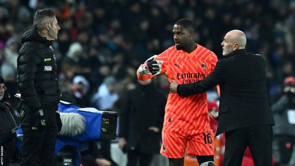 Mike-Maignan-Four-Udinese-fans-banned-for-life-after-racist-abuse