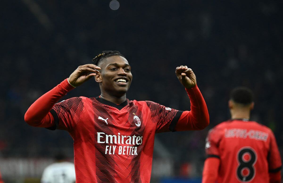 ac-milan-ceo-says-no-need-to-sell-leao-theo-or-maignan